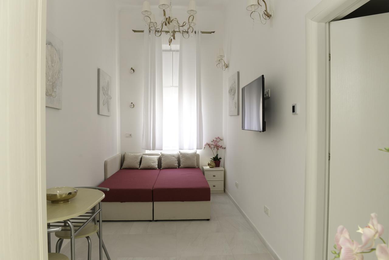 Modern Central-Near Unirii Square Apartment Cluj-Napoca Luaran gambar